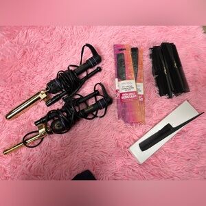 2 Hot Tools Marcel Curling Irons & Combs